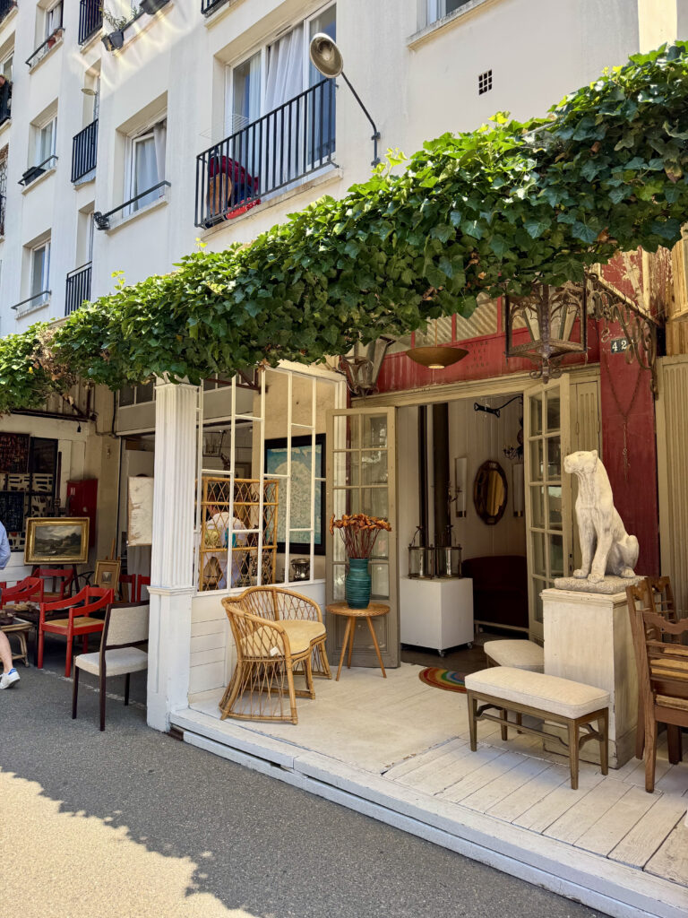 saint ouen flea market