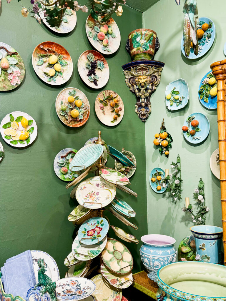 saint ouen flea market
